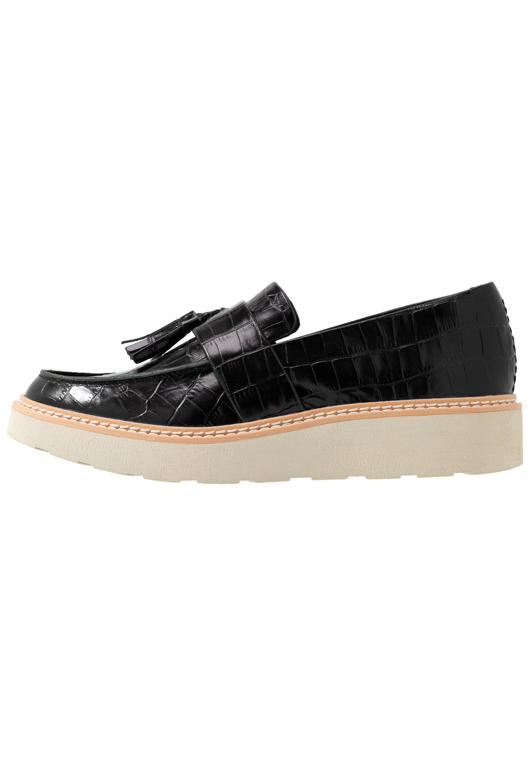TRACE TASSEL Slip ins black TRACE TASSEL Slip ins black