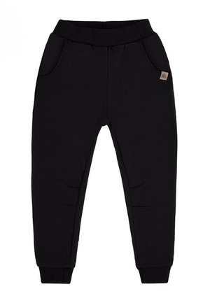 - Spodnie treningowe