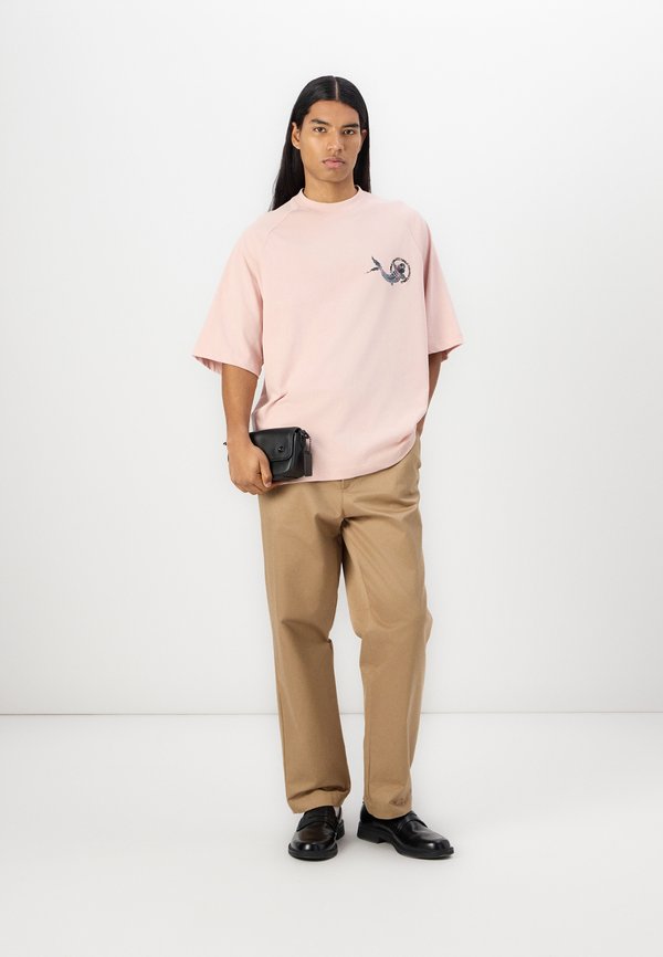 UNISEX - Print T-shirt - rosa3