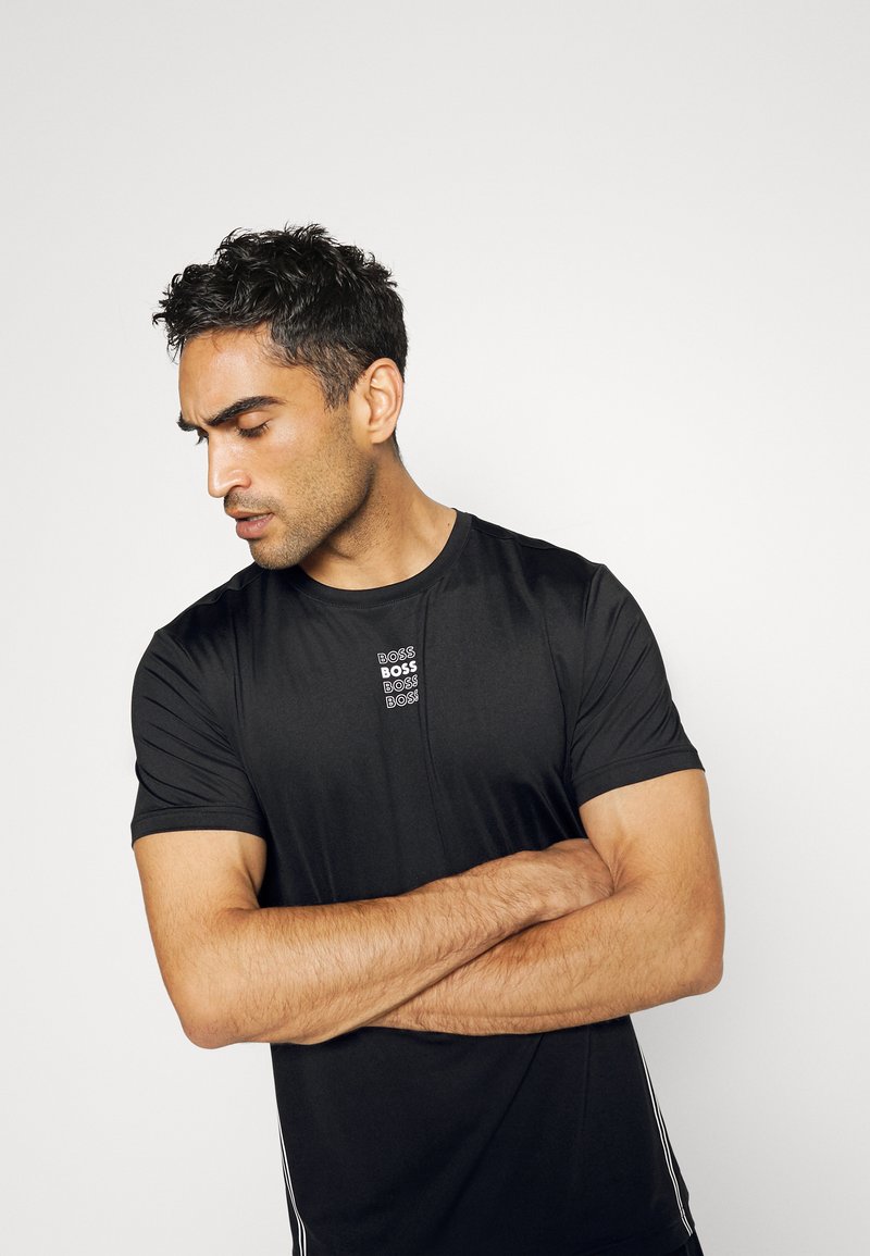 Herren Shirts | BOSS TEE GYM Sport T-shirt black/schwarz - NC61476 Herren Shirts | BOSS TEE GYM Sport T-shirt black/schwarz - NC61476