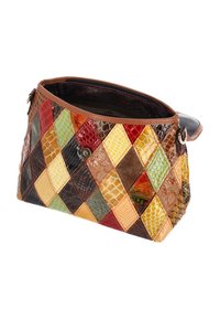 Geantă multicoloră cu un patchwork din piele sintetică lucioasă de reptilă în roșu, galben, verde și maro, cu închidere cu fermoar și accente din piele maro.