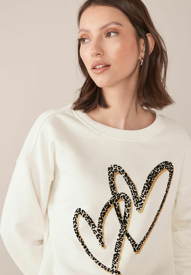 Damen Sweatshirts | Next Sweatshirt ecru white heart/weiß - GB33339 Damen Sweatshirts | Next Sweatshirt ecru white heart/weiß - GB33339