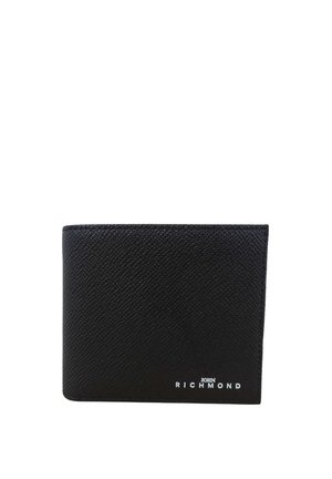 Portafoglio in pelle nera strutturata con logo bianco "John Richmond" nell'angolo in basso a destra su sfondo bianco.