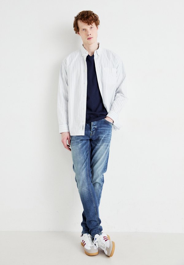 SERVANDO MID RISE - Slim fit jeans - fayra wash4