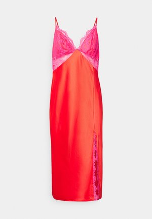 MIDI CHEMISE - Camisón - red/pink