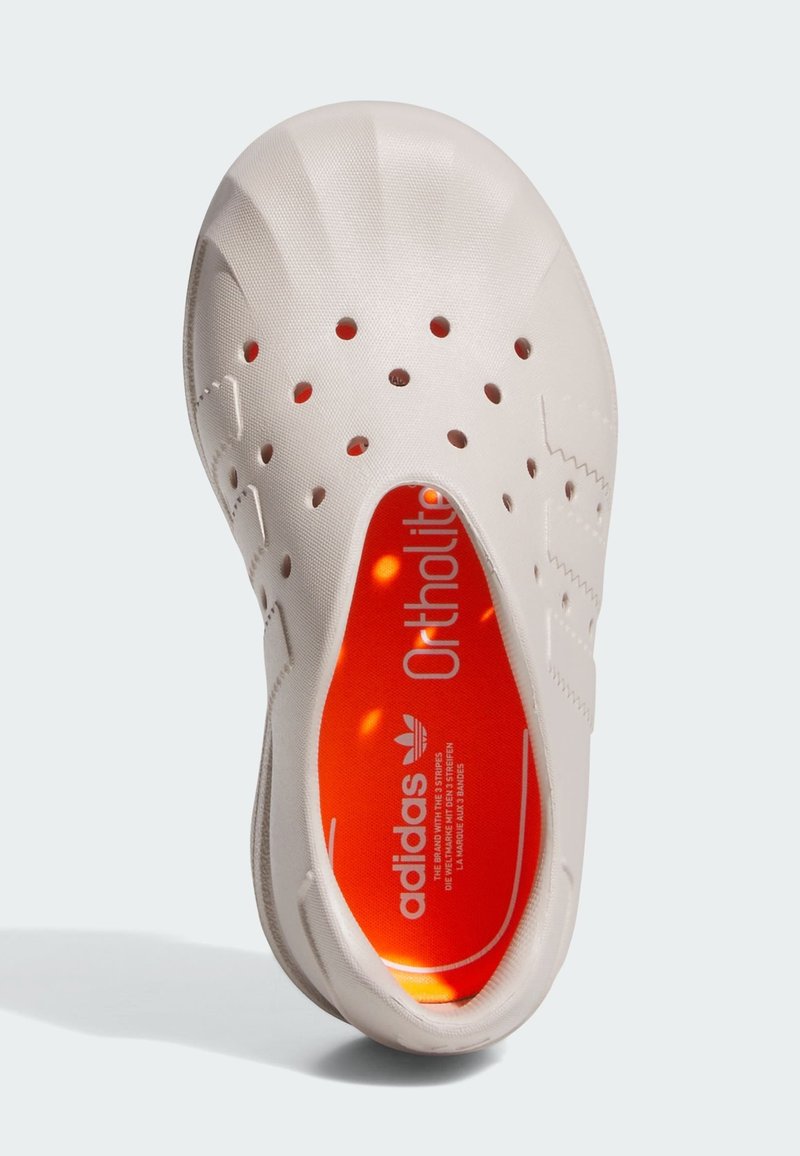 adidas rosse senza lacci
