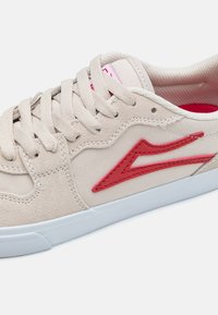 Lakai YORK UNISEX - Sportcipő - white/red