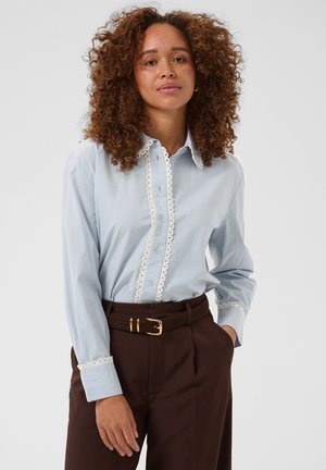 Kaffe, KAKETTY SHIRT - Blusa - blue fog
