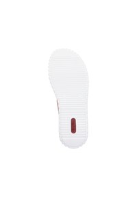Semelle de chaussure en caoutchouc blanc avec des rainures horizontales, des bords festonnés et un logo rouge circulaire au centre. Texture lisse et design minimal.