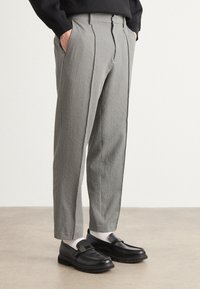 Calvin Klein PULL ON - Trousers - pewter