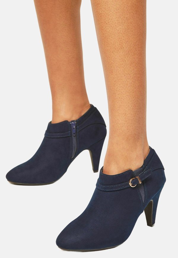 REGULAR FIT - MID ZIP BUCKLE  - Ankle Boot