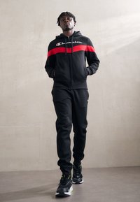 Champion ICONS HOODED - Chándal - schwarz