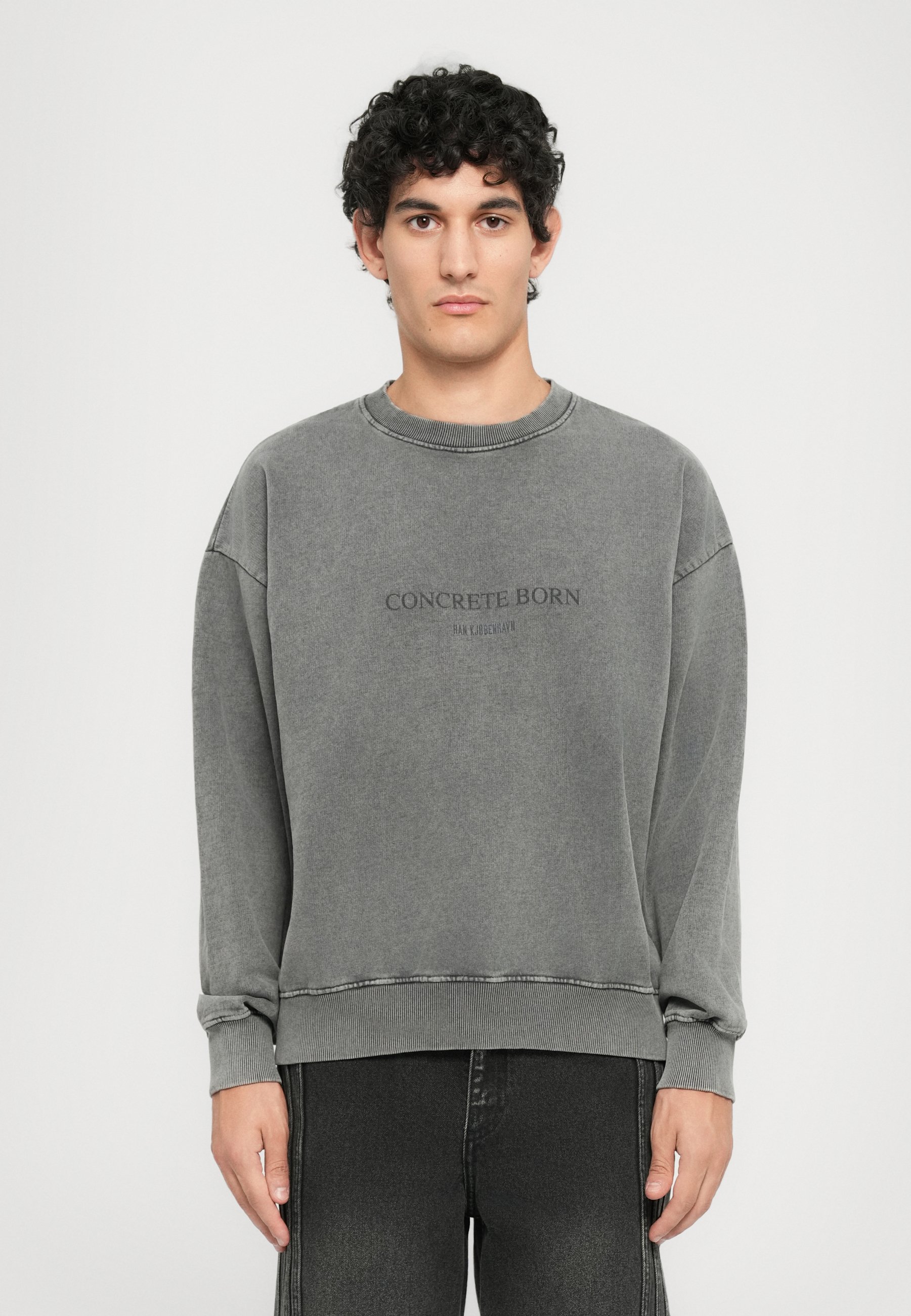 Han Kjøbenhavn Distressed crew logo Hoodies and sweatshirts Han Kjøbenhavn Distressed Crew Logo