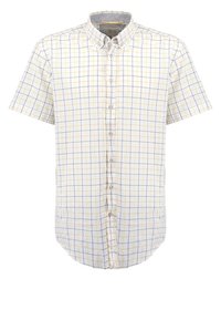 Chemise blanche à manches courtes avec un motif à carreaux bleu et jaune et un col boutonné.