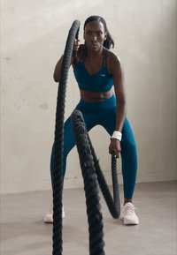 ICANIWILL DEFINE SEAMLESS SCRUNCH BRA - Sujetadores deportivos con sujeción media - teal