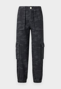 Cargo broek in een donker camouflagepatroon, met een elastische tailleband, zijzakken en boorden aan de onderkant. Gemaakt van duurzaam materiaal.