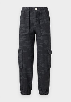 Cargo broek in een donker camouflagepatroon, met een elastische tailleband, zijzakken en boorden aan de onderkant. Gemaakt van duurzaam materiaal.