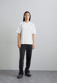 J.LINDEBERG CORADO CONTRAST SEAM - T-shirt imprimé - white