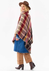 blue shadow Cape - red