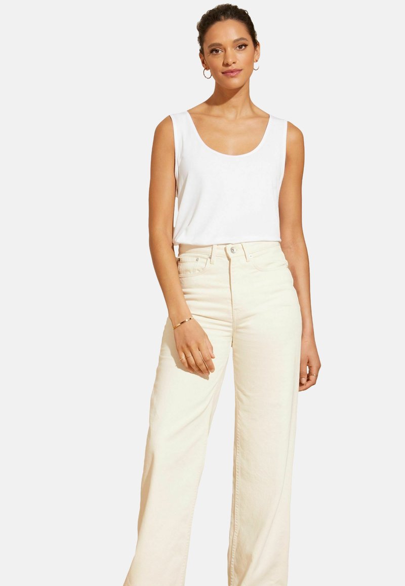 Love & Roses Top - ivory