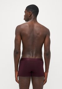 Tommy Hilfiger TRUNK 3 PACK - Ozke boksarice - deep bug/deep burg