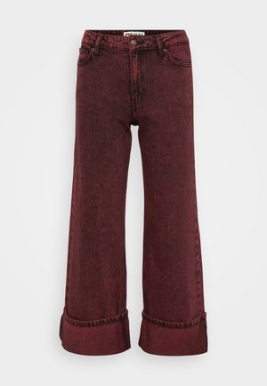 Bordeauxfarbene weit geschnittene Jeans aus Denim mit strukturiertem Finish, hoher Taille, Gürtelschlaufen und umgeschlagenen Säumen. Mit klassischem Fünf-Taschen-Design.