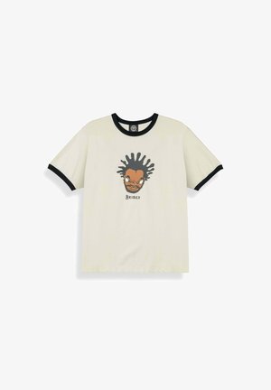 T-shirt crema a maniche corte con collo e polsini a contrasto neri, con un volto cartone animato dai capelli appuntiti e la scritta "Grimey" sotto.