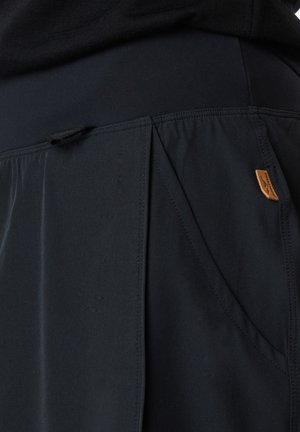 Swedemount Sports skirt - black
