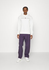 GANT Felpa con cappuccio - eggshell