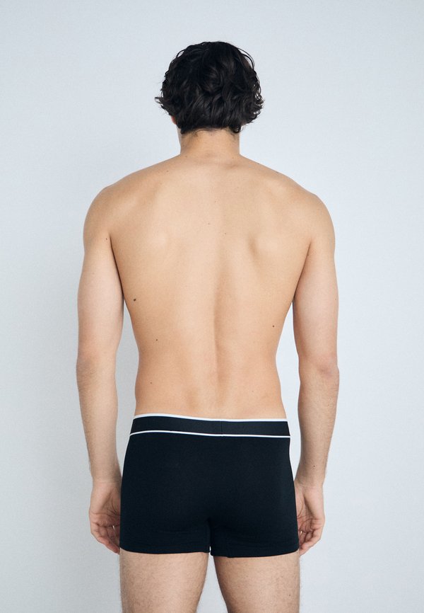 SHORTS 5 PACK - Trunks3