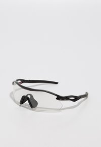 Unselected, polished black