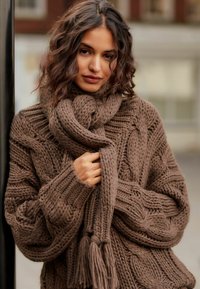 Next CABLE CHUNKY TASSLED - Huivi - brown chocolate