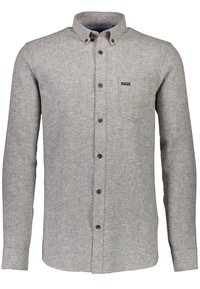 Camicia da uomo a maniche lunghe con bottoni in tessuto a spina di pesce grigio chiaro, dotata di taschino sul petto e colletto con bottoni.