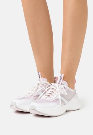 RUNNER LACEUP - Sneakers laag - bright white