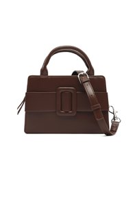 Borsa a tracolla in pelle marrone con forma rettangolare, design strutturato, manico superiore, tracolla staccabile e una grande fibbia decorativa.
