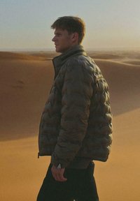 Diverse DKR HOPPER khaki