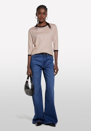 Sisley, WITH  INSERTS - T-shirt à manches longues - brown