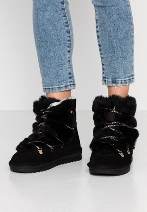 Botines con cordones - black