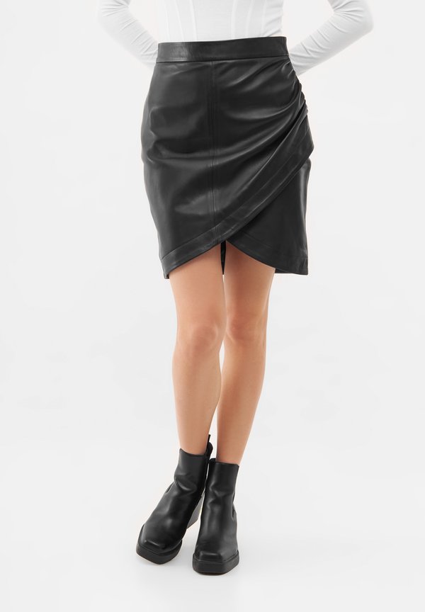 OVER - Lederrock - schwarz