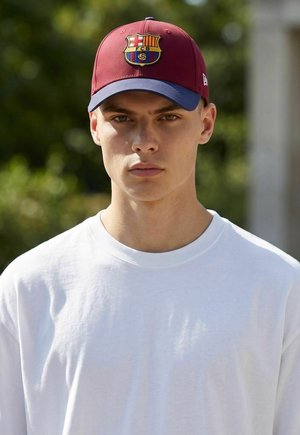 New Era, 9FORTY STRAPBACK   FC BARCELONA GRANATROT - Gorra - rubin