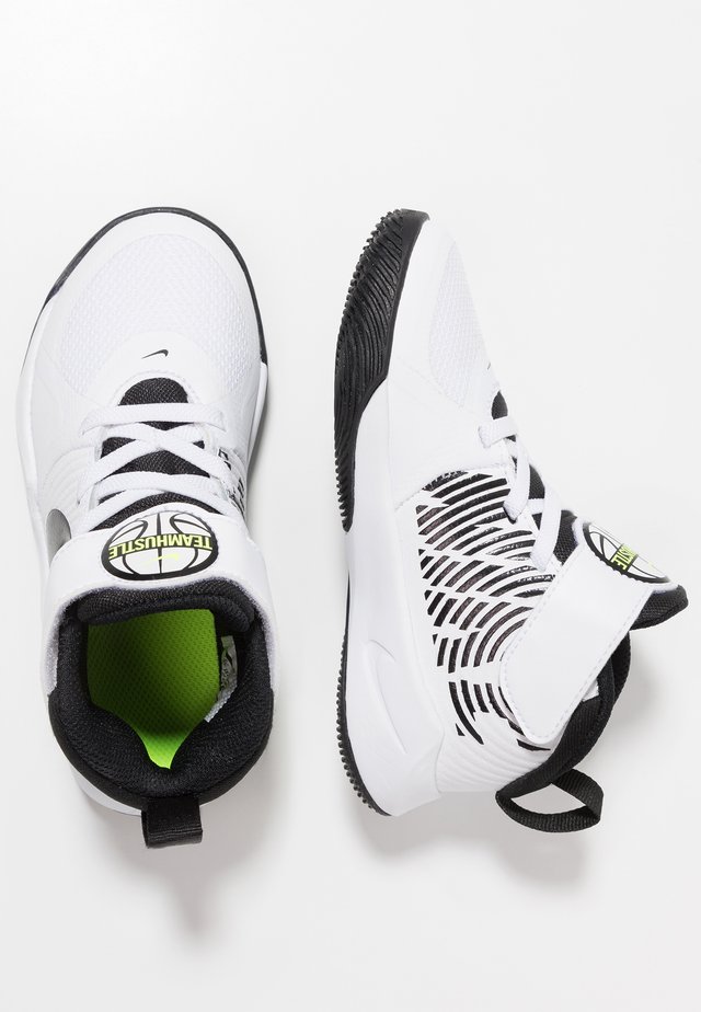 TEAM HUSTLE 9 UNISEX  - Basketballschuh - white/black/volt