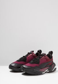 Puma Matalavartiset tennarit - black
