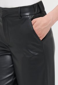 ONLY Tall ONLSMOOTH WIDE  - Broek - black