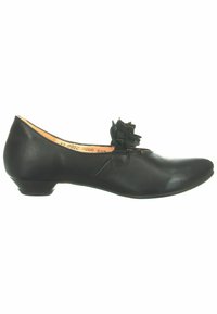 Schwarze Leder-Ballerinas mit niedrigem Absatz und einem strukturierten Blumenakzent auf dem Blatt. Sie verfügen über eine spitze Zehenpartie und ein glattes Innenfutter.
