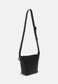 Zign LEATHER - Axelremsväska -  black