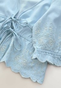 Bluză - blue embroidered