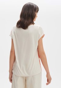 OPUS Print T-shirt - peachy coral