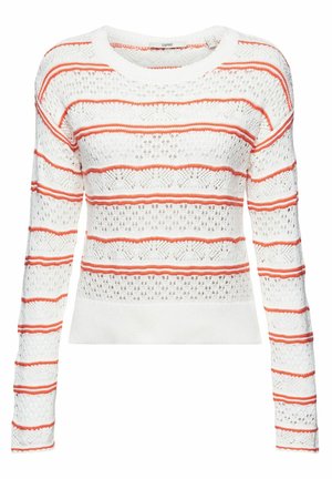 Weißer Strickpullover mit längs verlaufenden orangen Streifen, versehen mit einem strukturierten offenen Strickmuster und langen Ärmeln. Rundhalsausschnitt, kürzere Passform.