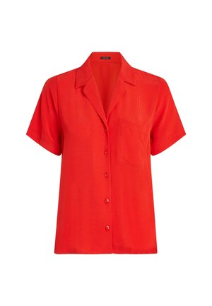 Korte mouwen rode shirt van lichtgewicht stof, met een knoopsluiting, puntige kraag en linkse borstzak met een gestructureerd patroon.