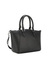 Czarna torebka o teksturowanej powierzchni z dwoma uchwytami i odczepianym paskiem. Posiada wytłoczone logo z przodu oraz akcenty w srebrnym kolorze.